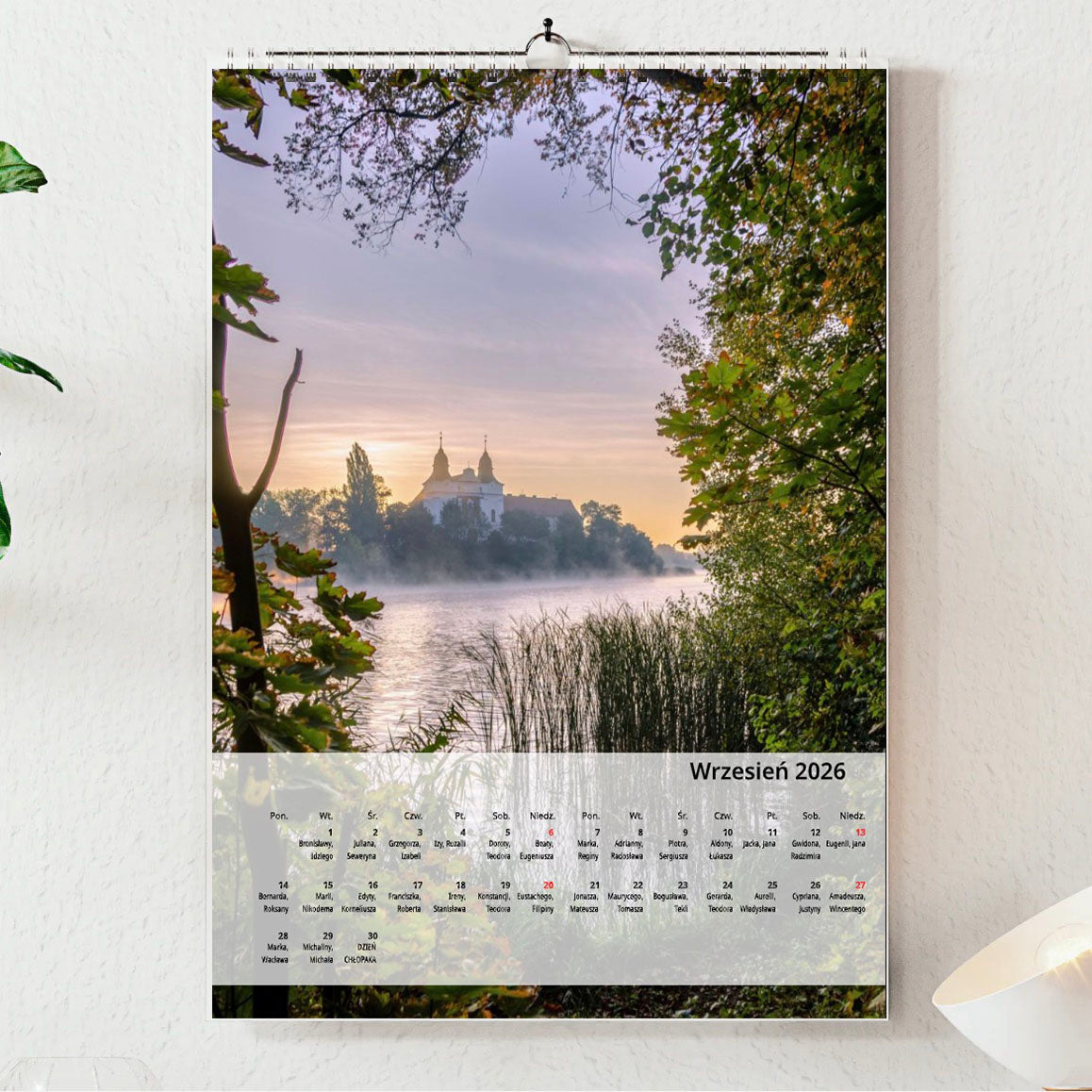 Kalendarz Mogilno w obiektywie 2026 układ pionowy